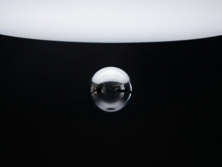 AndroidGuys – Sci-Fi Clock with Levitation Tech